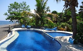 Three Brothers Bobby'S Villas